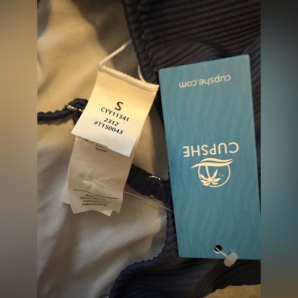 NWT CUPSHE Women's Solid Color V neck Lace Up One Piece Swimsuit Blue Size S - Picture 6 of 6